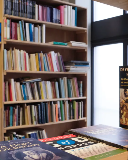 Boekenwinkel van De Tinten